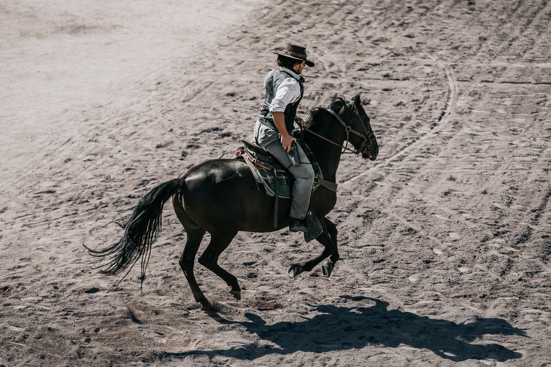 505_alta_oasys Show Oeste.jpg